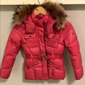 Eddie Pen hot pink puffer